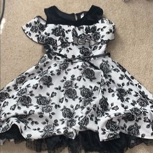White and black rose dress